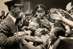 GOEBBELS-WITH-FANS