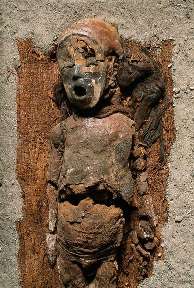 Chinchorro-mummies-1.jpg